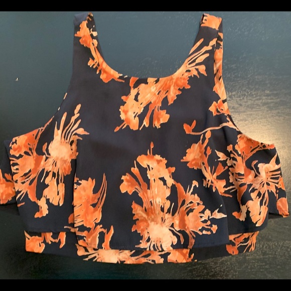 LuLu’s crop blouse M navy print zip back - Picture 9 of 9